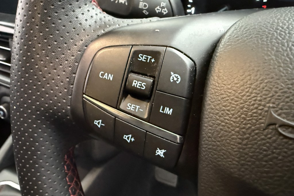 Ford Focus St-Line Manual Petrol Hatchback - Stock Number (1541478) - 3rd supplementary image