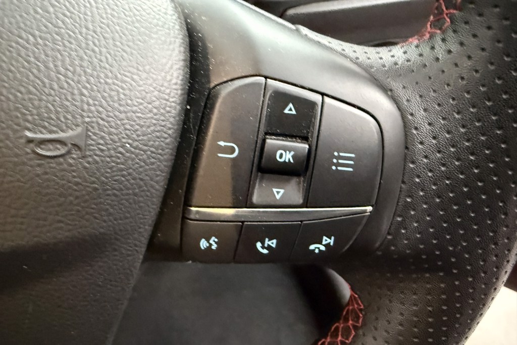 Ford Focus St-Line Manual Petrol Hatchback - Stock Number (1541478) - 4th supplementary image