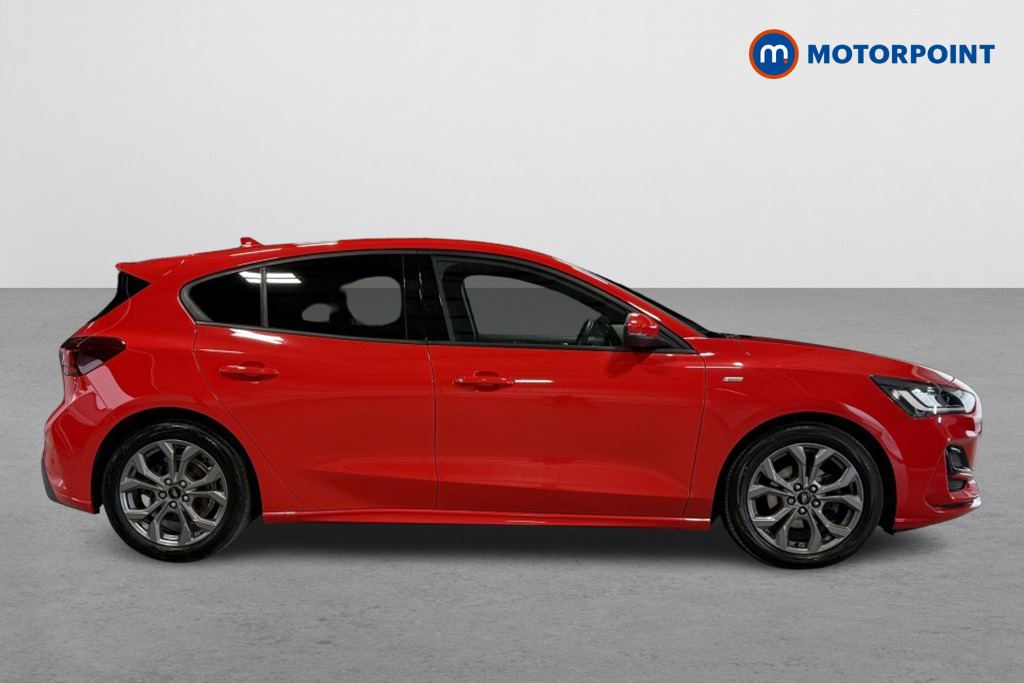 Ford Focus St-Line Manual Petrol Hatchback - Stock Number (1541478) - Drivers side