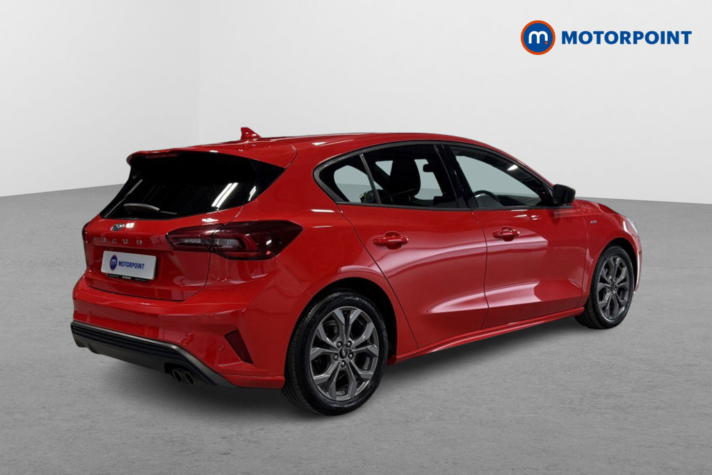 Ford Focus St-Line Manual Petrol Hatchback - Stock Number (1541478) - Drivers side rear corner