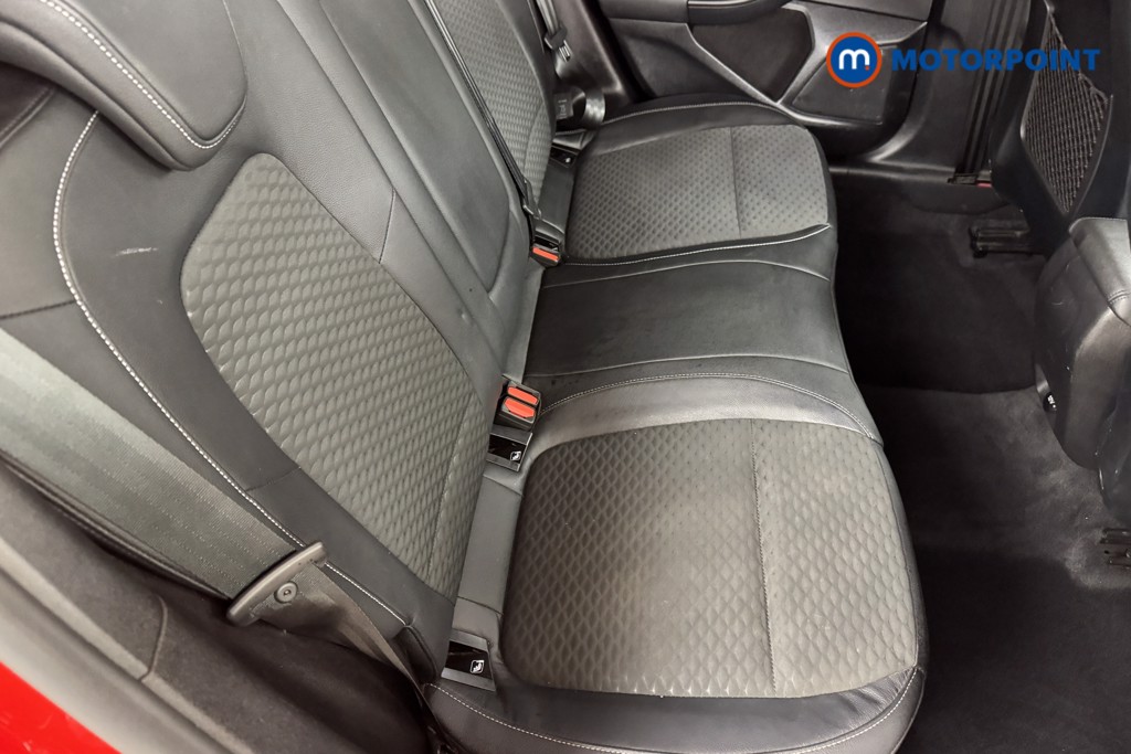 Ford Focus Titanium X Manual Petrol Hatchback - Stock Number (1541879) - 4th supplementary image