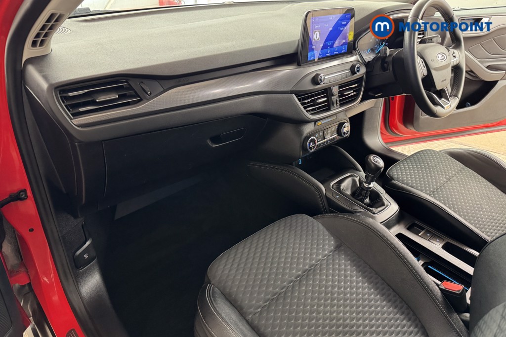 Ford Focus Titanium X Manual Petrol Hatchback - Stock Number (1541879) - 8th supplementary image