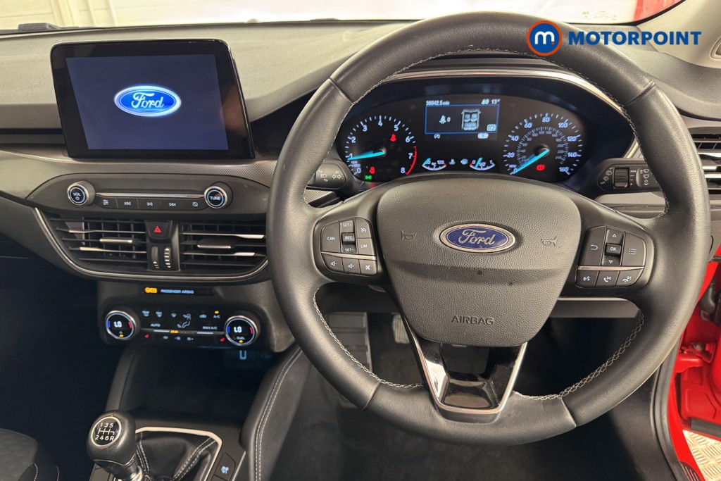 Ford Focus Titanium X Manual Petrol Hatchback - Stock Number (1541879) - 1st supplementary image