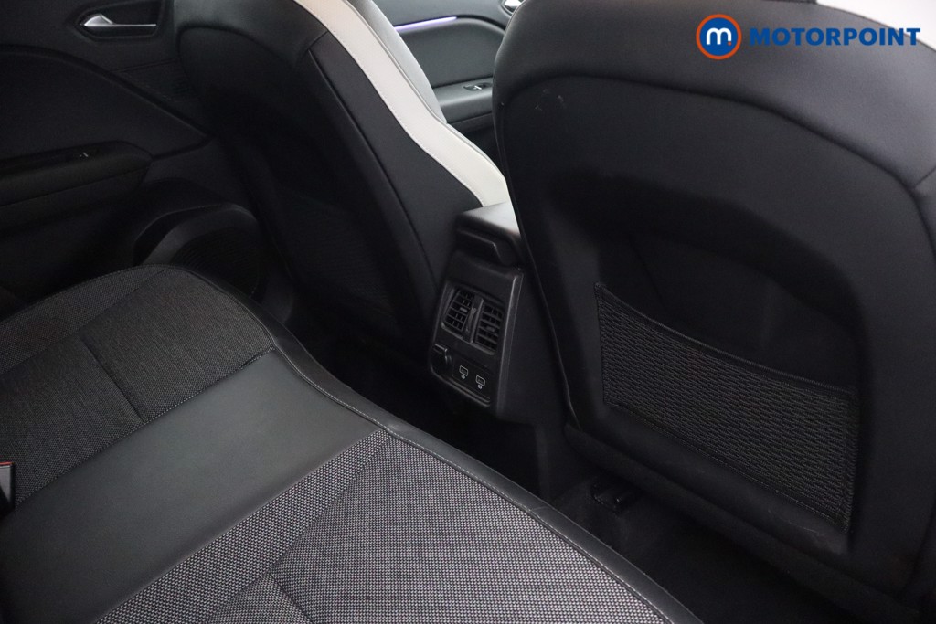 Renault Captur S Edition Manual Petrol SUV - Stock Number (1542425) - 17th supplementary image