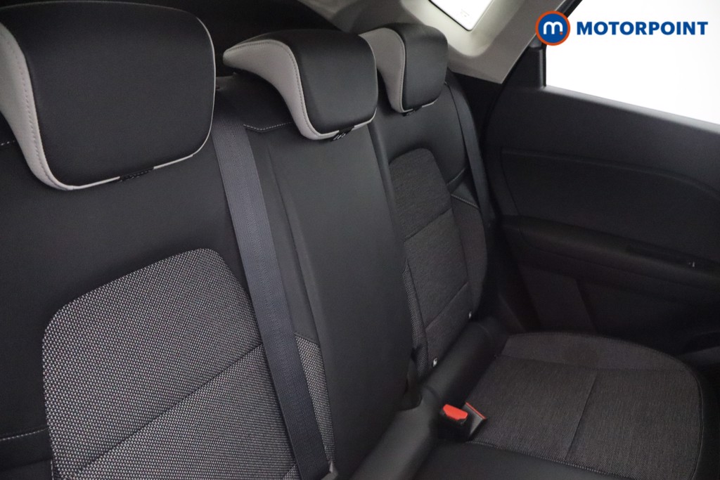Renault Captur S Edition Manual Petrol SUV - Stock Number (1542425) - 18th supplementary image
