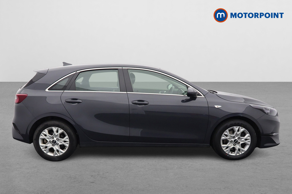 KIA Ceed 2 Manual Petrol Hatchback - Stock Number (1542429) - Drivers side