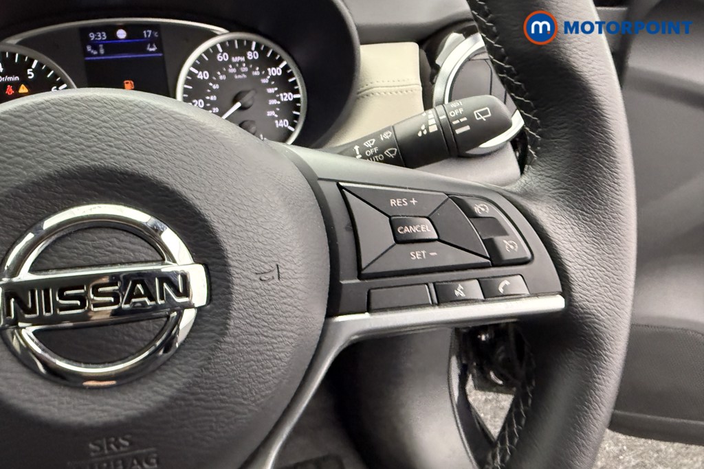 Nissan Micra Tekna Automatic Petrol Hatchback - Stock Number (1542682) - 14th supplementary image
