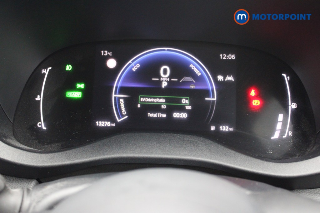 Toyota Yaris Design Automatic Petrol-Electric Hybrid Hatchback - Stock Number (1543634) - 4th supplementary image