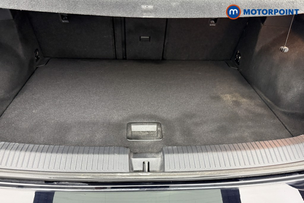 Volkswagen T-Roc R-Line Automatic Petrol SUV - Stock Number (1543644) - 22nd supplementary image