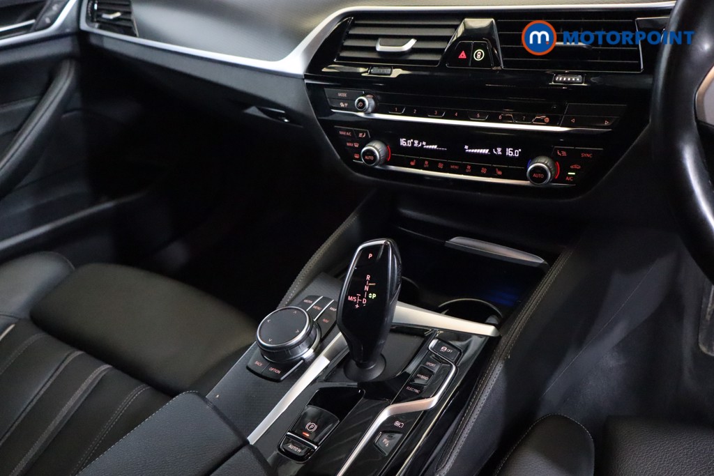 BMW 5 Series M Sport Automatic Petrol Plug-In Hybrid Saloon - Stock Number (1543729) - 4th supplementary image