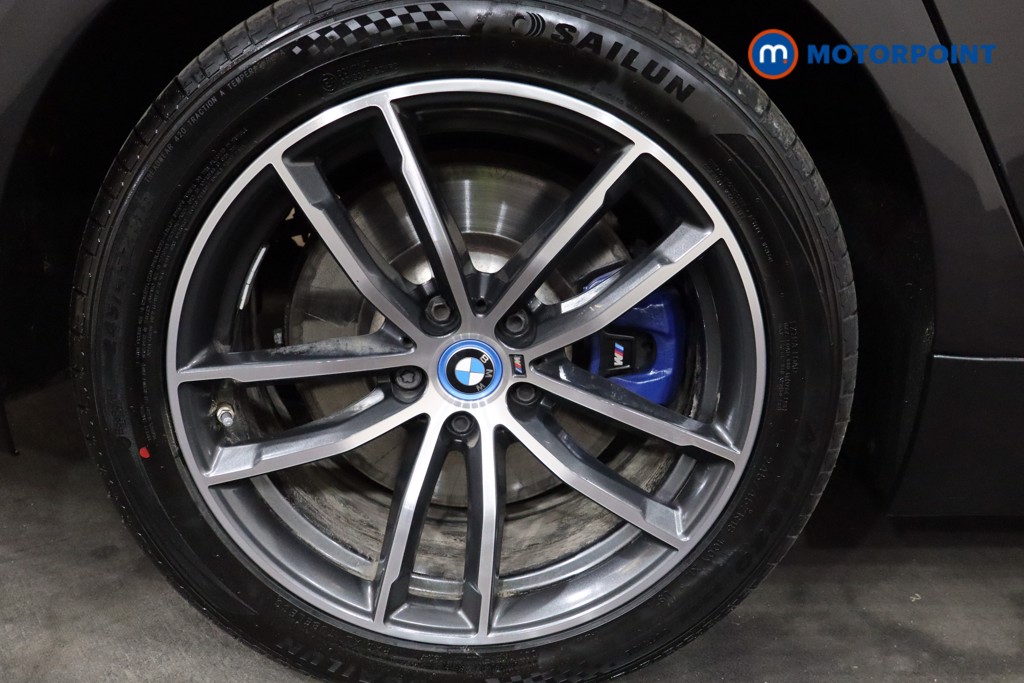 BMW 5 Series M Sport Automatic Petrol Plug-In Hybrid Saloon - Stock Number (1543729) - 13th supplementary image