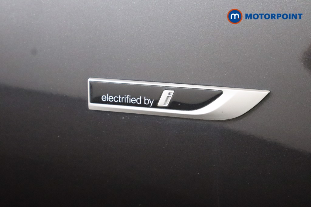 BMW 5 Series M Sport Automatic Petrol Plug-In Hybrid Saloon - Stock Number (1543729) - 17th supplementary image