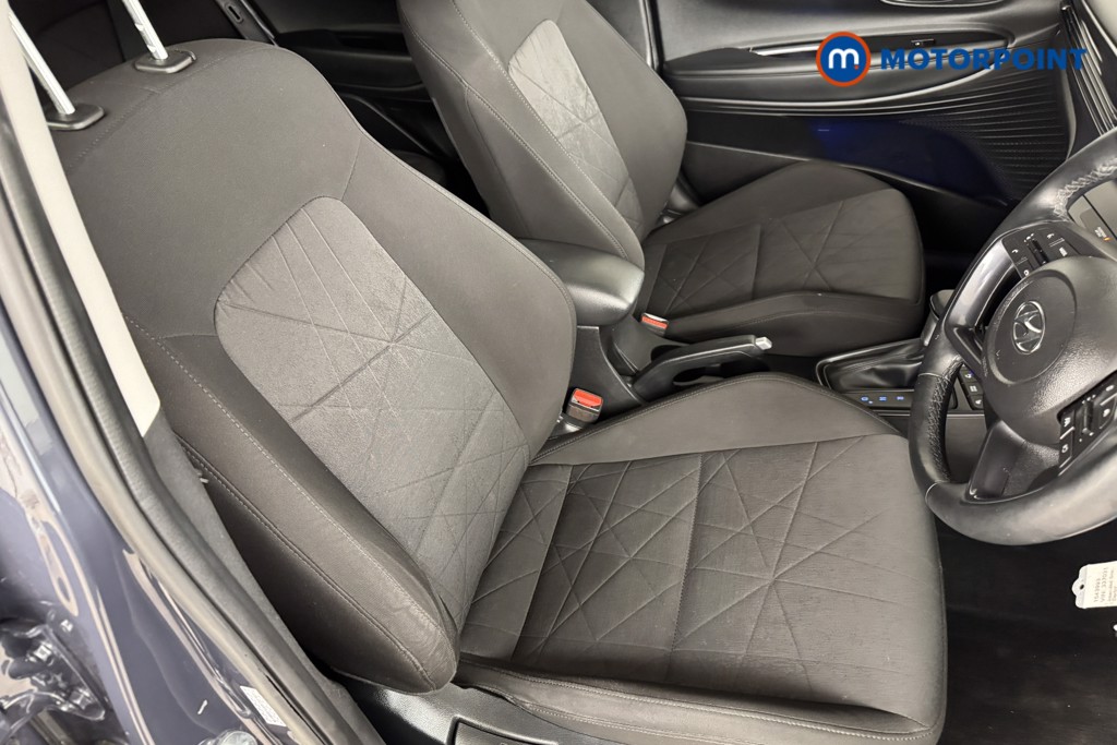 Hyundai Bayon Premium Automatic Petrol-Electric Hybrid SUV - Stock Number (1543993) - 5th supplementary image