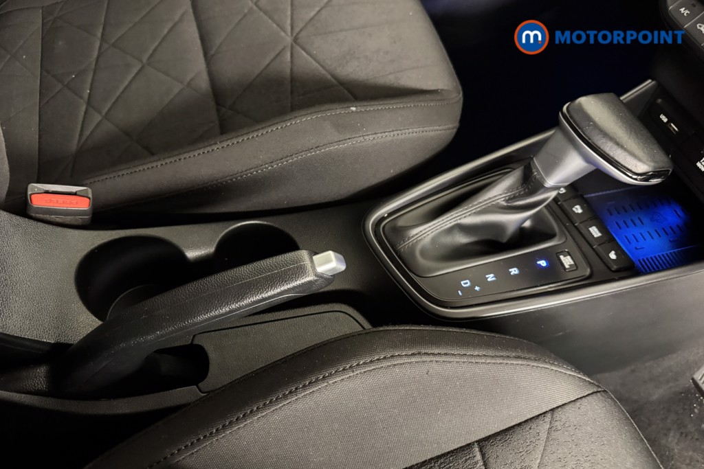 Hyundai Bayon Premium Automatic Petrol-Electric Hybrid SUV - Stock Number (1543993) - 10th supplementary image