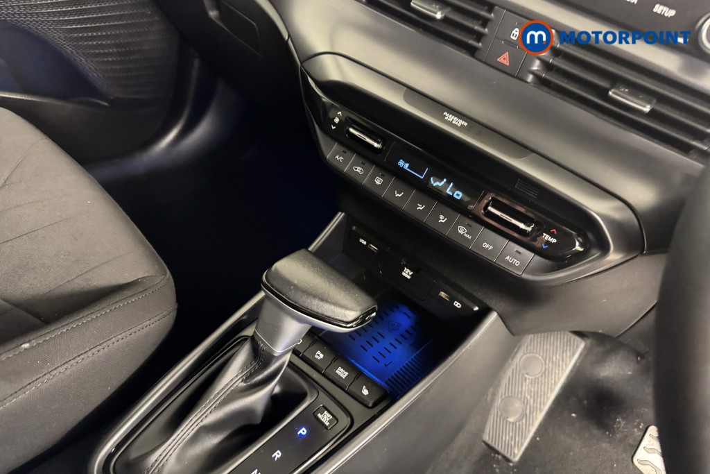 Hyundai Bayon Premium Automatic Petrol-Electric Hybrid SUV - Stock Number (1543993) - 11th supplementary image