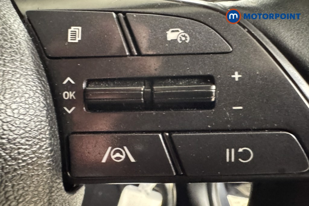 Hyundai Bayon Premium Automatic Petrol-Electric Hybrid SUV - Stock Number (1543993) - 14th supplementary image