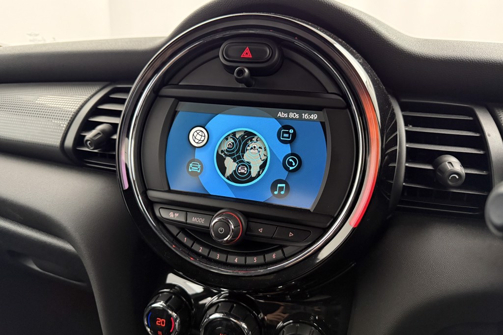 Mini Hatchback Cooper Sport Manual Petrol Hatchback - Stock Number (1544503) - 8th supplementary image