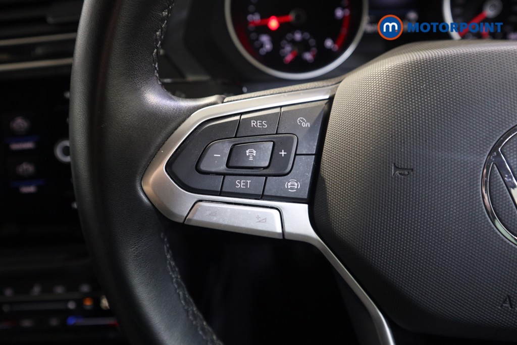 Volkswagen Tiguan Life Manual Diesel SUV - Stock Number (1544524) - 3rd supplementary image