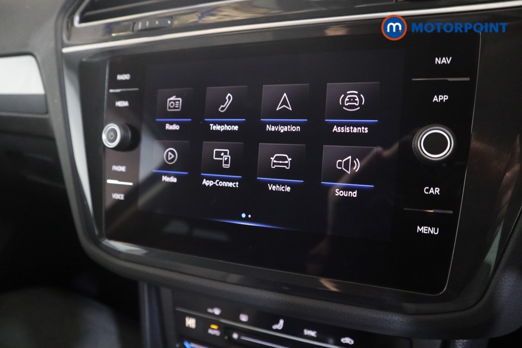 Volkswagen Tiguan Life Manual Diesel SUV - Stock Number (1544524) - 6th supplementary image
