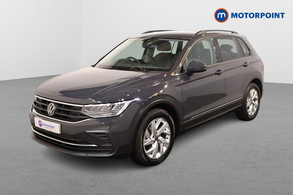 Volkswagen Tiguan Life Manual Diesel SUV - Stock Number (1544524) - Passenger side front corner