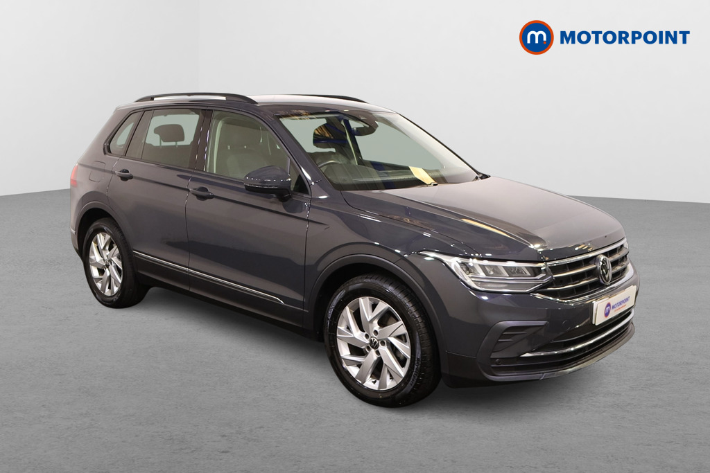 Volkswagen Tiguan Life Manual Diesel SUV - Stock Number (1544524) - Drivers side front corner