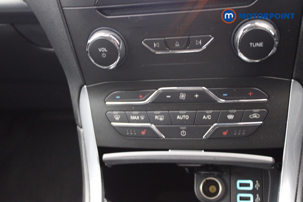 Ford S-Max Titanium Automatic Diesel People Carrier - Stock Number (1544537) - 9th supplementary image