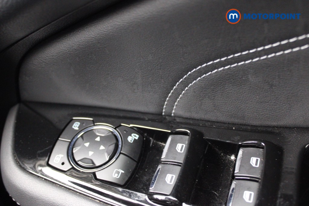 Ford S-Max Titanium Automatic Diesel People Carrier - Stock Number (1544537) - 14th supplementary image