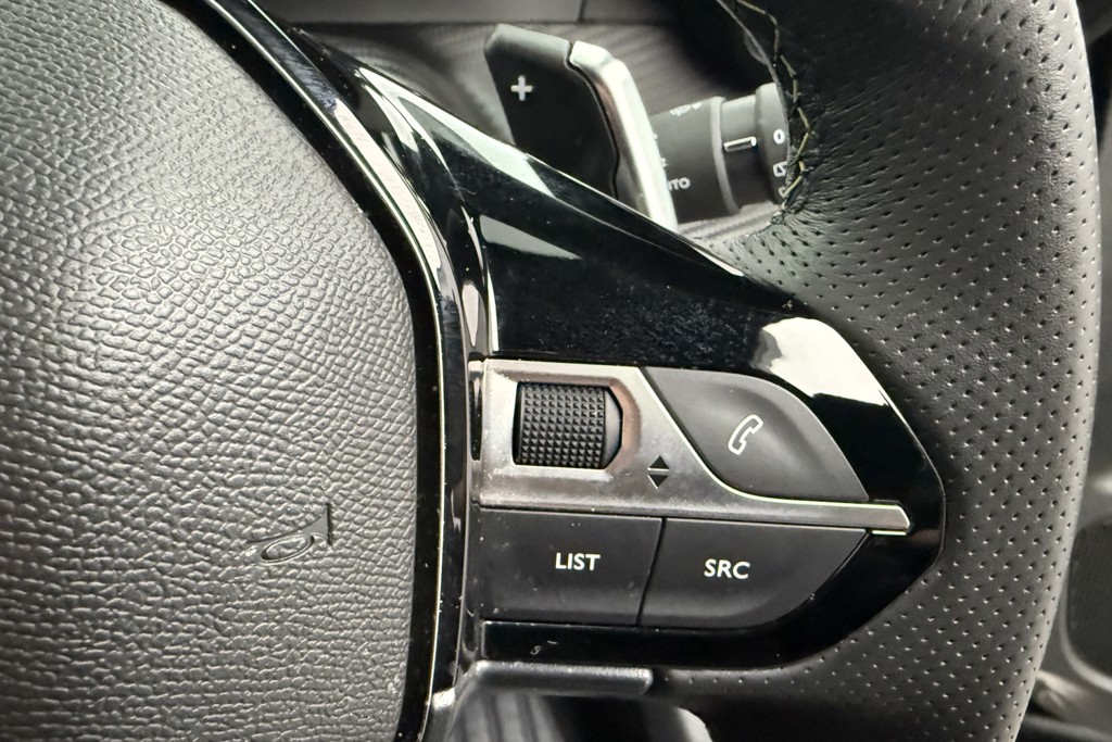 Peugeot 2008 GT Automatic Petrol SUV - Stock Number (1544951) - 5th supplementary image