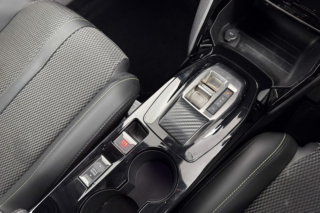 Peugeot 2008 GT Automatic Petrol SUV - Stock Number (1544951) - 15th supplementary image