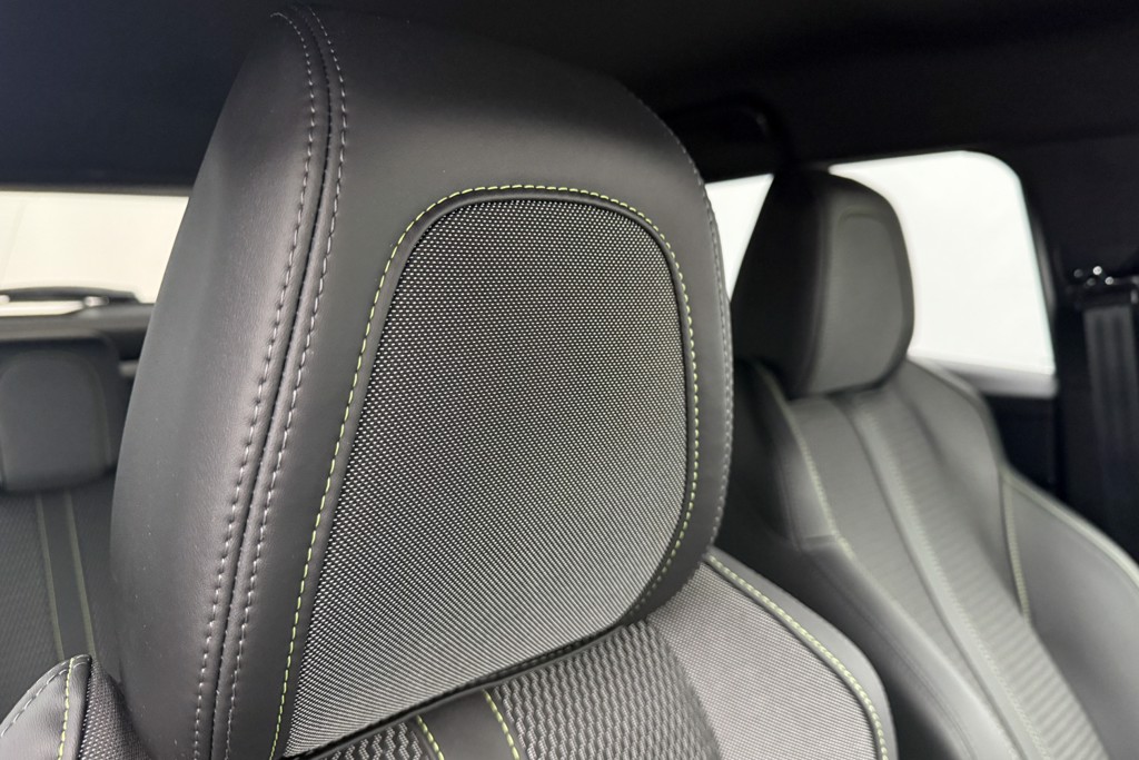 Peugeot 2008 GT Automatic Petrol SUV - Stock Number (1544951) - 20th supplementary image