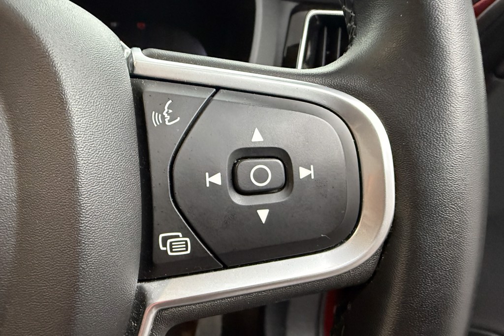 Volvo Xc60 Momentum Automatic Petrol SUV - Stock Number (1544961) - 5th supplementary image