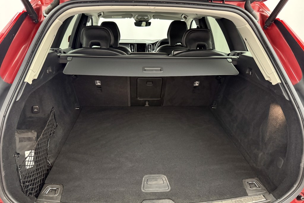Volvo Xc60 Momentum Automatic Petrol SUV - Stock Number (1544961) - 28th supplementary image