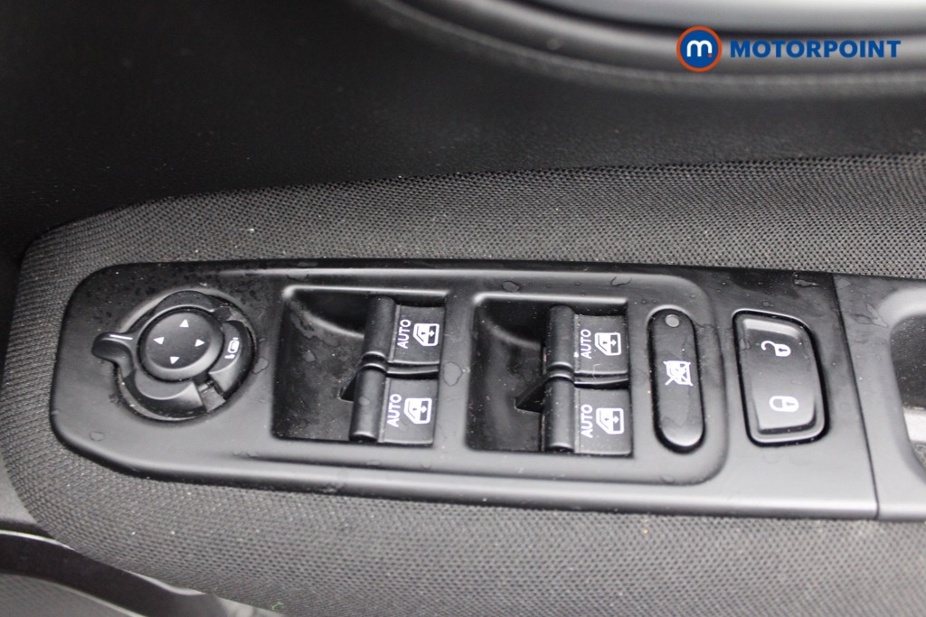 Jeep Renegade Longitude Automatic Petrol Plug-In Hybrid SUV - Stock Number (1545000) - 17th supplementary image