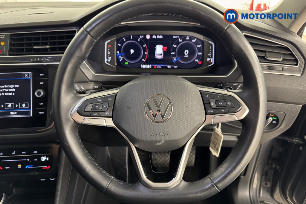 Volkswagen Tiguan Allspace Life Automatic Petrol SUV - Stock Number (1545154) - 6th supplementary image