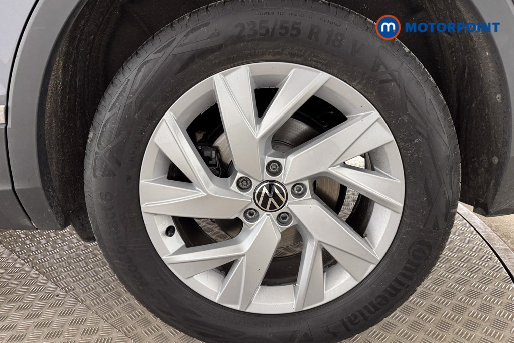 Volkswagen Tiguan Allspace Life Automatic Petrol SUV - Stock Number (1545154) - 23rd supplementary image