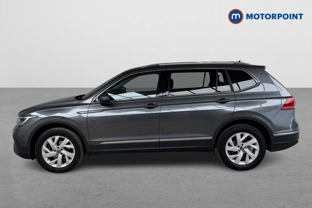 Volkswagen Tiguan Allspace Life Automatic Petrol SUV - Stock Number (1545154) - Passenger side