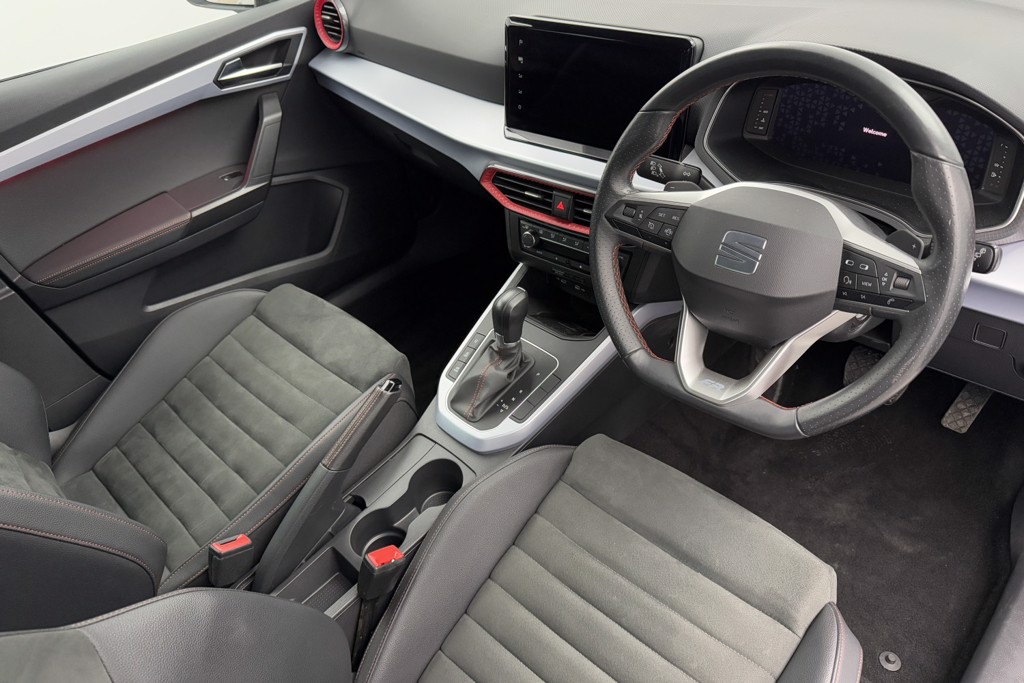 Seat Arona Fr Sport Automatic Petrol SUV - Stock Number (1545158) - 1st supplementary image