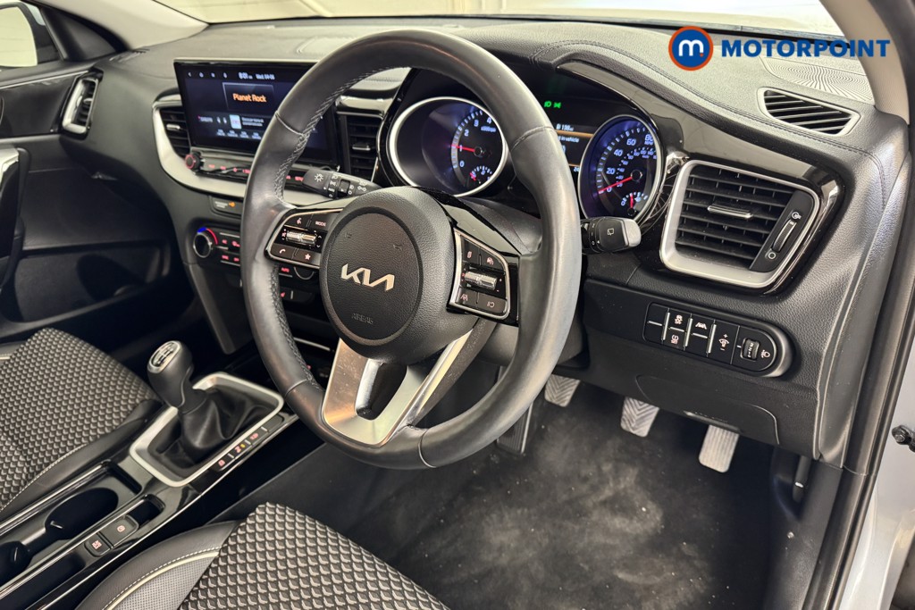 KIA Xceed 3 Manual Petrol Hatchback - Stock Number (1545240) - 7th supplementary image