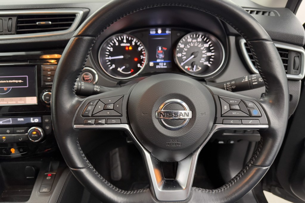 Nissan Qashqai Tekna Automatic Petrol SUV - Stock Number (1545302) - 2nd supplementary image