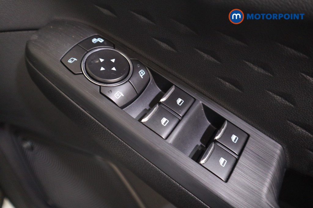 Ford Kuga Titanium Automatic Petrol Plug-In Hybrid SUV - Stock Number (1545321) - 11th supplementary image