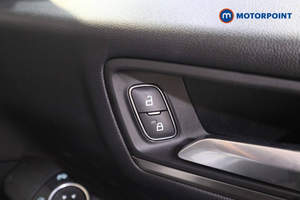 Ford Kuga Titanium Automatic Petrol Plug-In Hybrid SUV - Stock Number (1545321) - 12th supplementary image