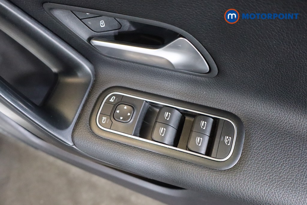 Mercedes-Benz A Class SE Manual Diesel Hatchback - Stock Number (1545444) - 7th supplementary image