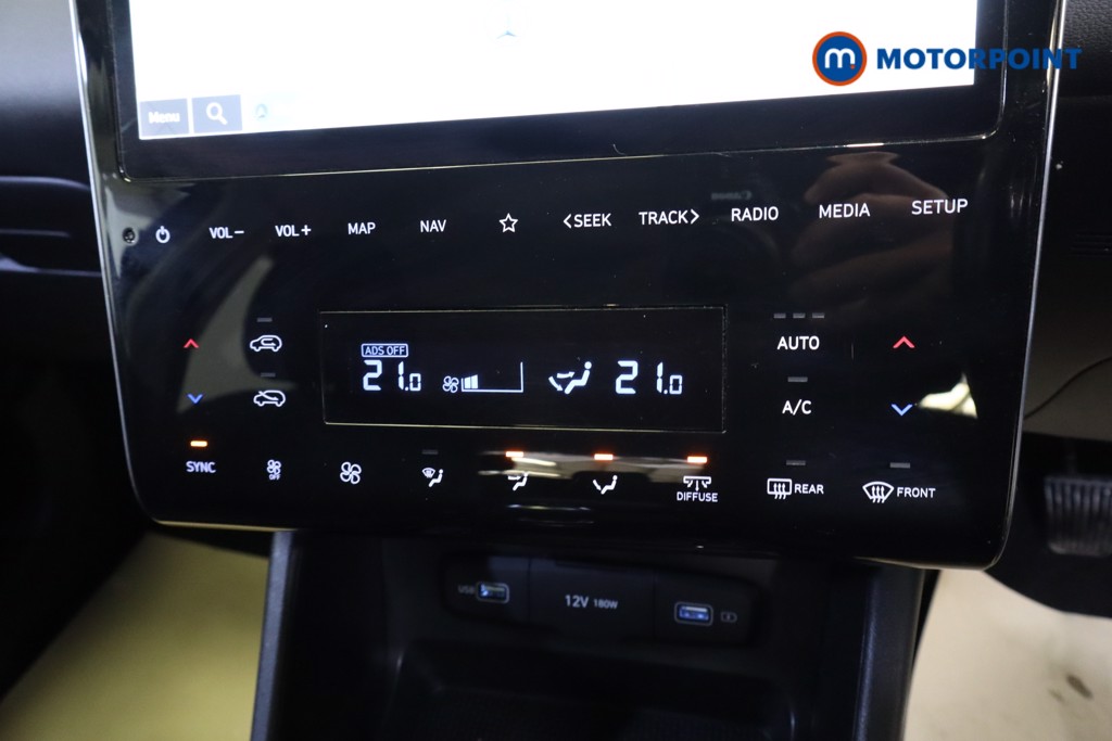 Hyundai Tucson Se Connect Manual Petrol SUV - Stock Number (1546380) - 4th supplementary image