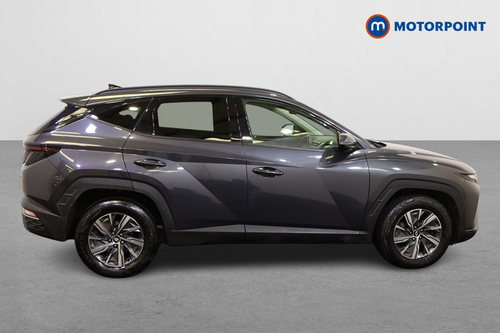 Hyundai Tucson Se Connect Manual Petrol SUV - Stock Number (1546380) - Drivers side