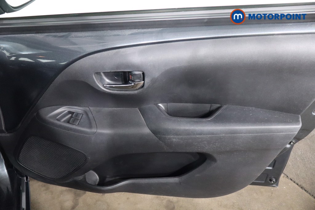 Toyota Aygo X-Play Manual Petrol Hatchback - Stock Number (1546432) - 15th supplementary image