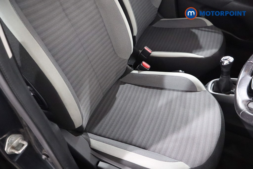 Toyota Aygo X-Play Manual Petrol Hatchback - Stock Number (1546432) - 20th supplementary image