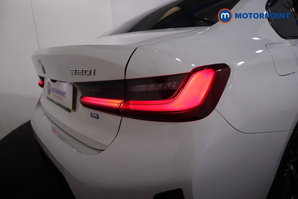 BMW 3 Series M Sport Automatic Petrol Saloon - Stock Number (1546487) - 23rd supplementary image