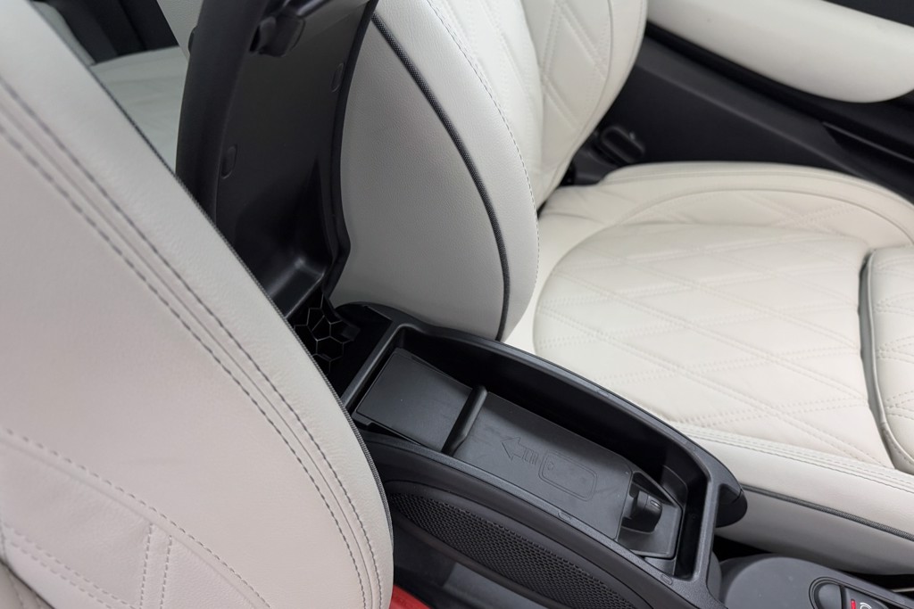 Mini Hatchback Cooper S Level 3 Automatic Electric Hatchback - Stock Number (1546672) - 14th supplementary image