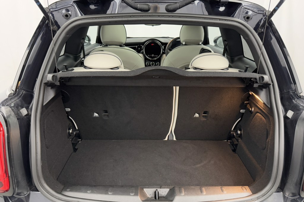 Mini Hatchback Cooper S Level 3 Automatic Electric Hatchback - Stock Number (1546672) - 20th supplementary image