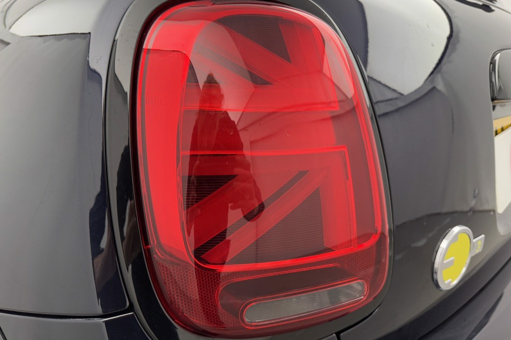 Mini Hatchback Cooper S Level 3 Automatic Electric Hatchback - Stock Number (1546672) - 23rd supplementary image